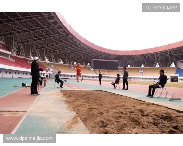 kaiyun体育在线官网提供最全面的体育赛事直播和赛事资讯一站式服务体验